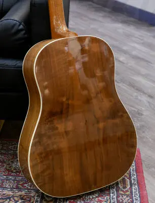 Gibson - J-45 Studio Walnut - Natural 2
